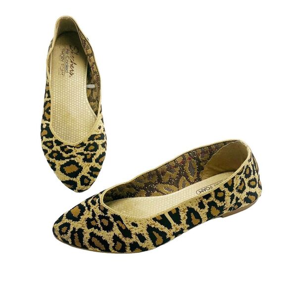 Skechers Women Size 9.5 Cleo Flats Cheetah Print Slip On Memory Foam Shoes 44886 - Picture 1 of 10